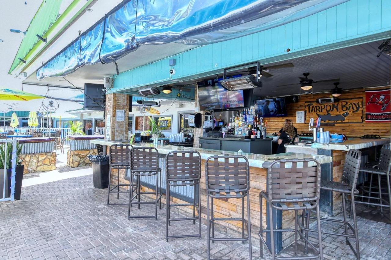 All-New, Private, Huge Tv, Heated Pool, Tiki Bar Sarasota Exterior photo
